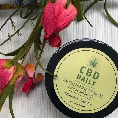 Daily Intensive Cream (Elevated).