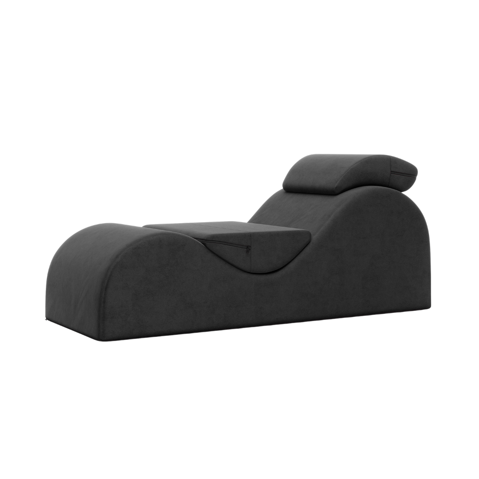 Esse Chaise.