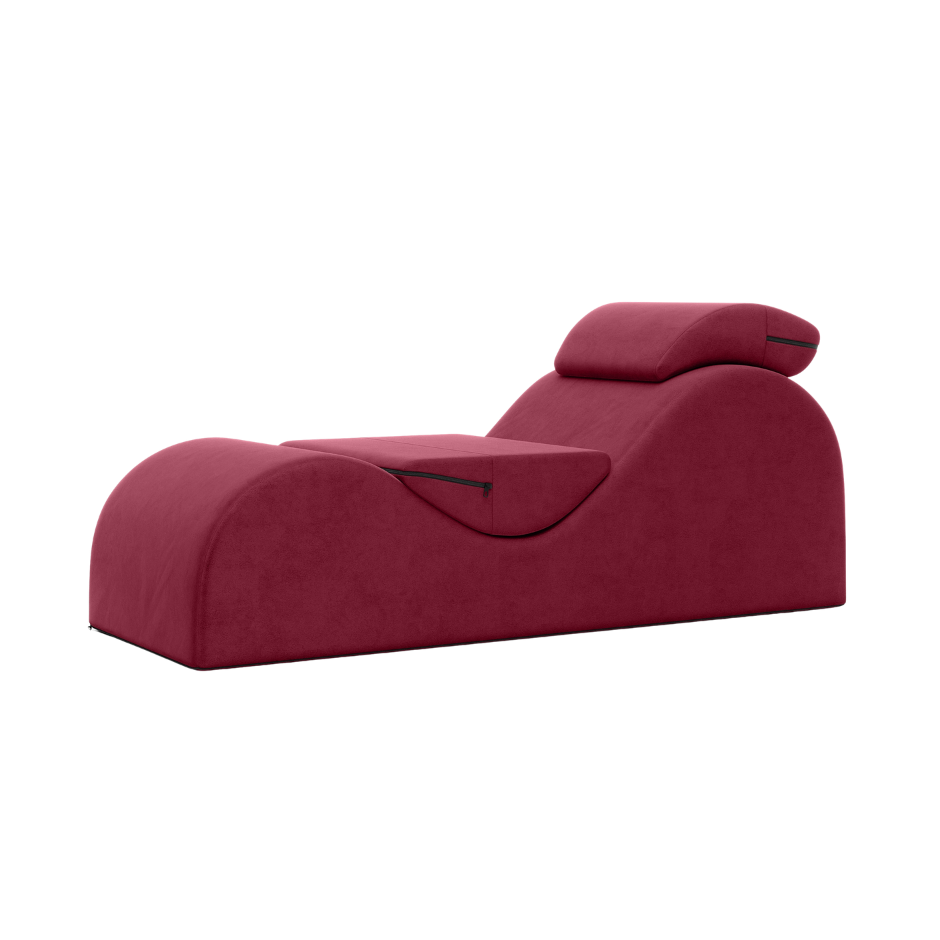 Esse Chaise.