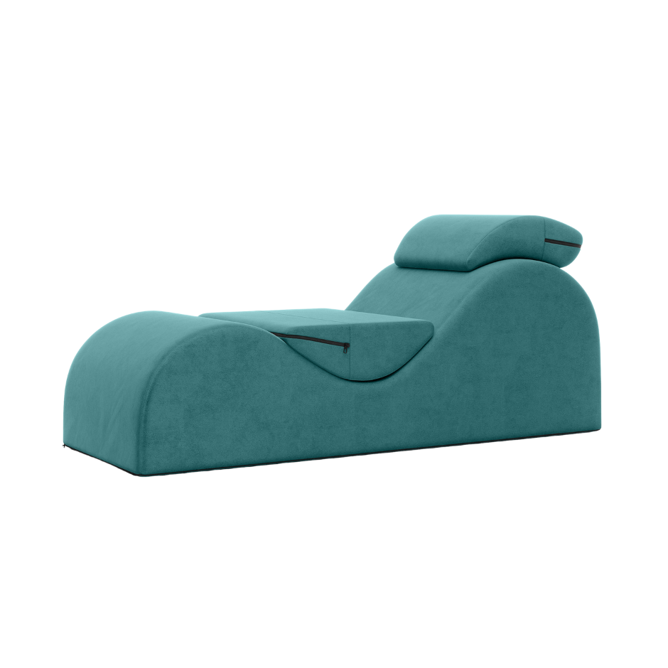Esse Chaise.
