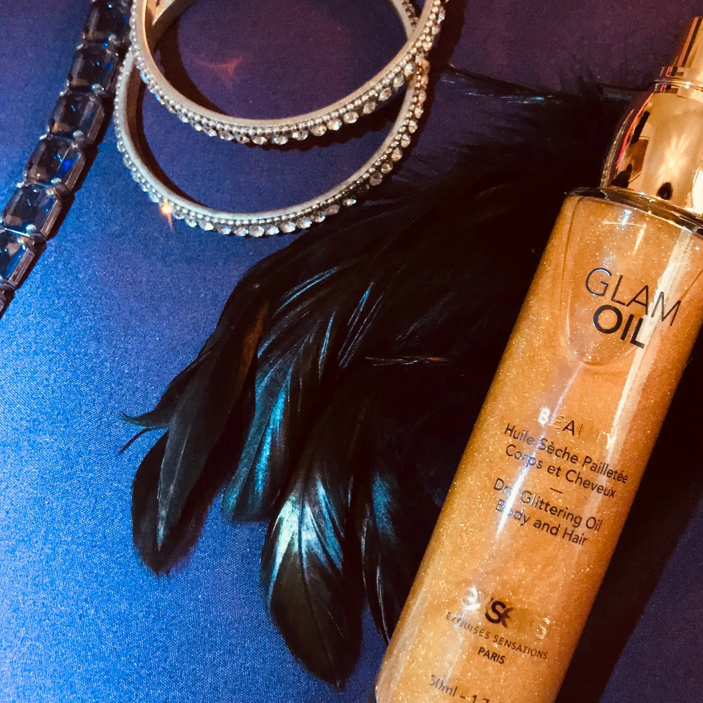 Glam Oil with Glitter.